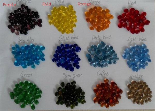 Small glass beads for aquarium decoration